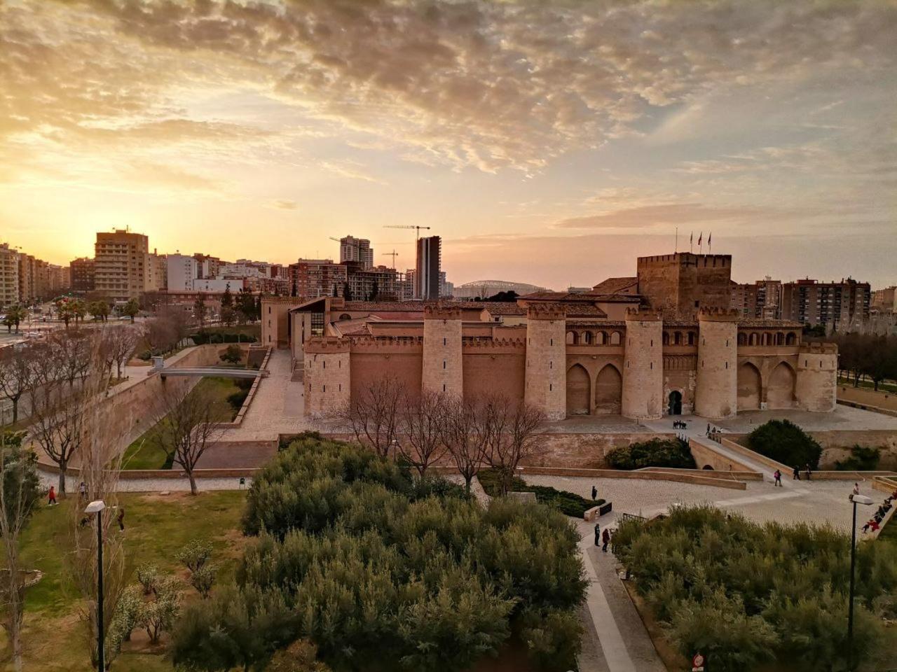 Apartamento La balconada de la Aljafería Zaragoza Exterior foto
